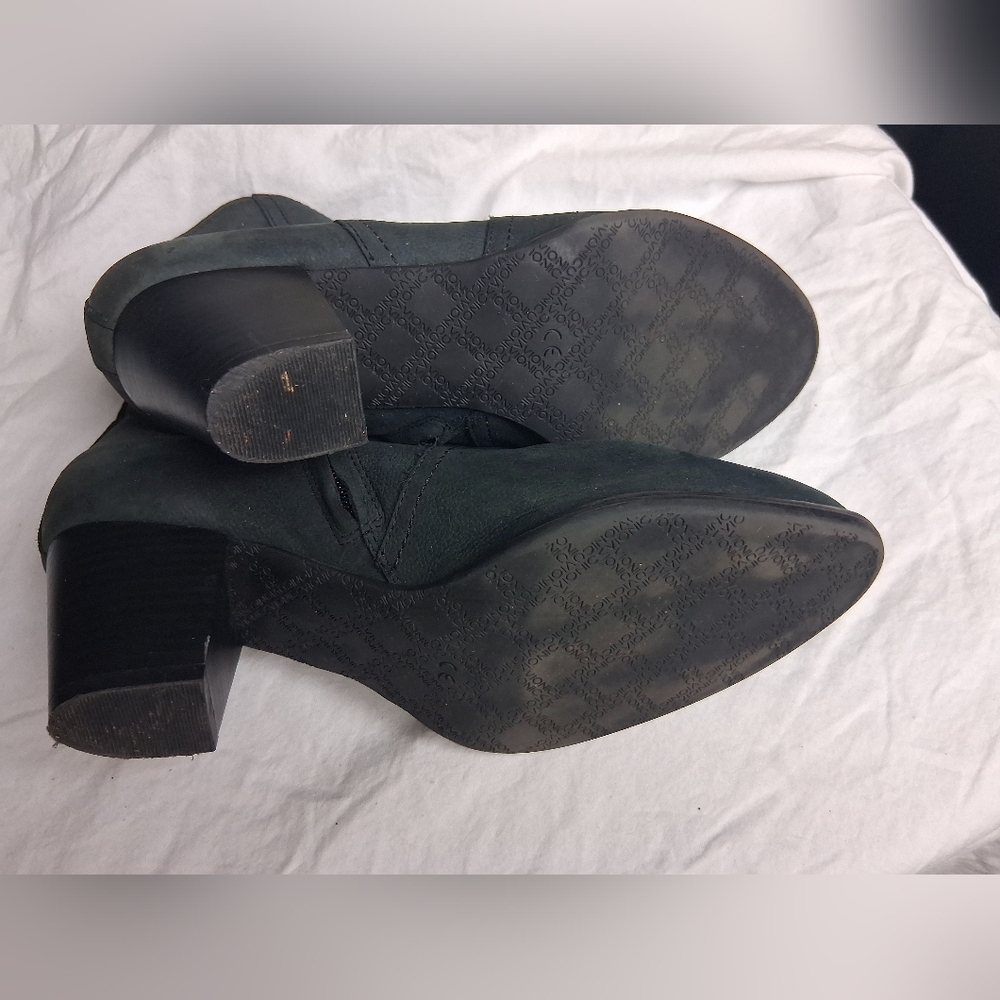 Vionic Raina Boot Size 9 Weather Resistant - Picture 5 of 8